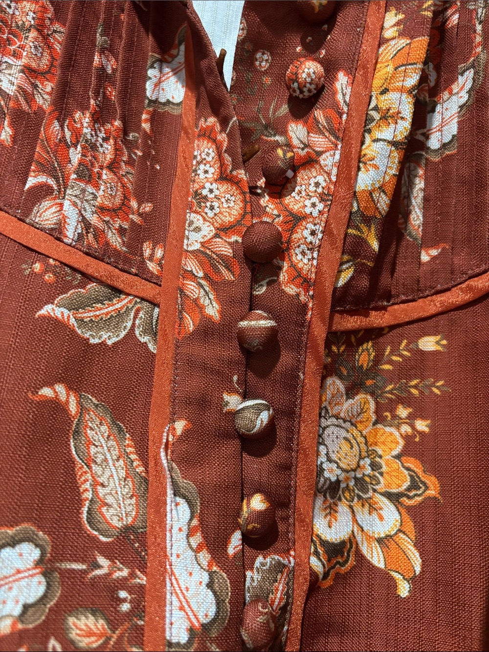 L'ATISTE Rust Floral Long-Sleeve Mini Dress with Waist Tie - Picture 3 of 7
